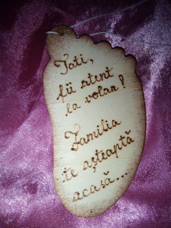 Breloc masina - piciorus cu text - imagine 5