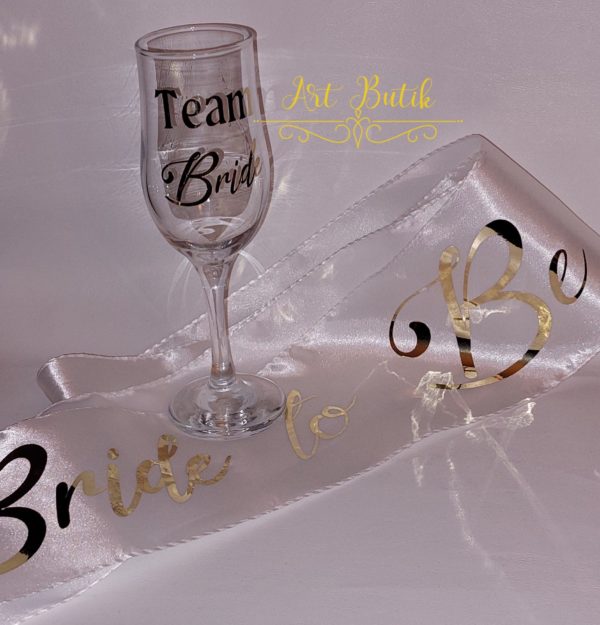 Esarfa mireasa cu sticker Bride to be - imagine 4