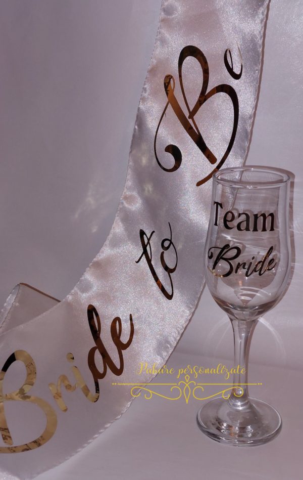 Esarfa mireasa cu sticker Bride to be - imagine 7