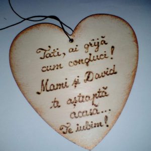 Breloc masina - inimioara cu text