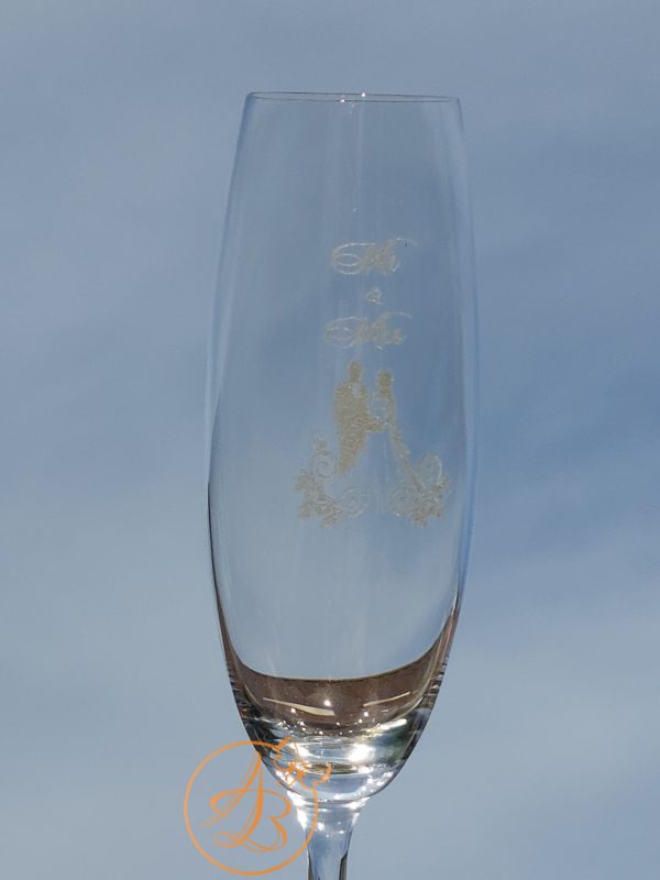 Pahare cristal gravate pentru miri - imagine 4