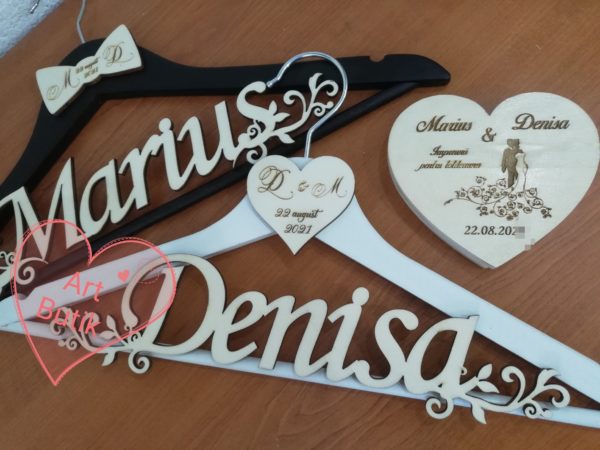 Set umerase si cutiuta pentru verighete - imagine 5