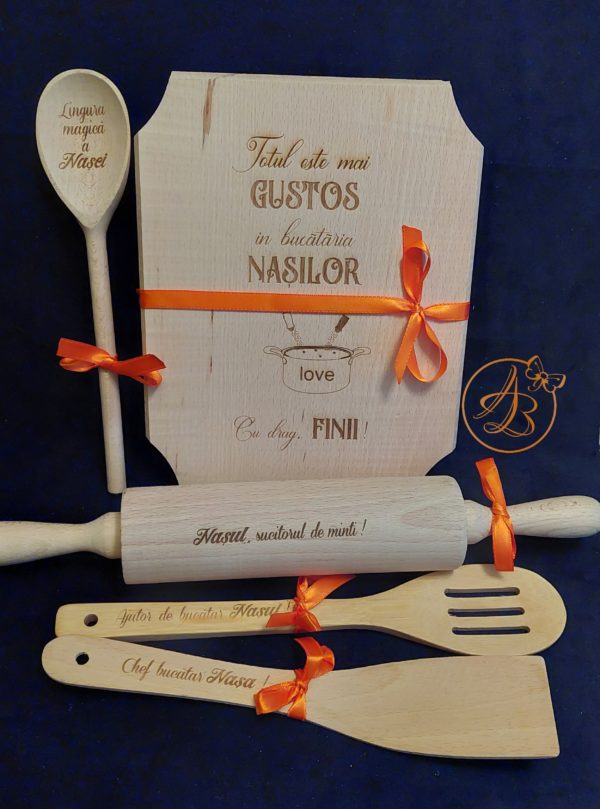 Set gravat pentru bucataria nasilor