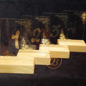 Numere mese plexiglass transparent