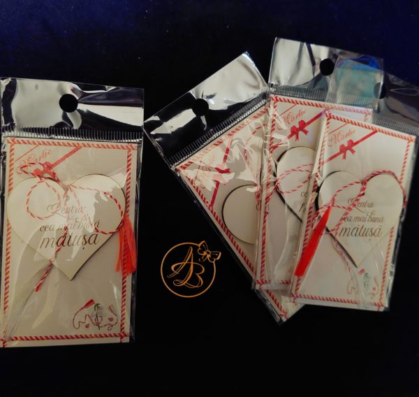 Martisor inimioara gravata - imagine 2
