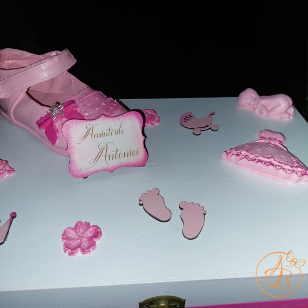 Cutie amintiri pentru fetite - imagine 14