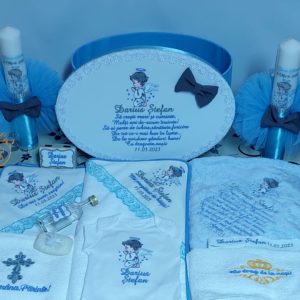 Trusou botez baietel cu ingeras