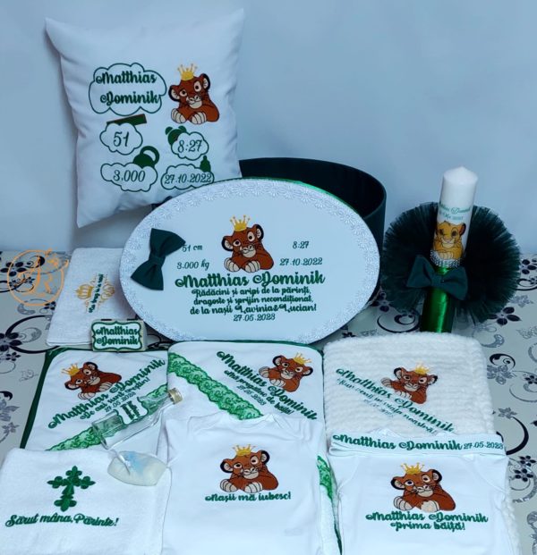 Trusou botez baietel cu regele leu