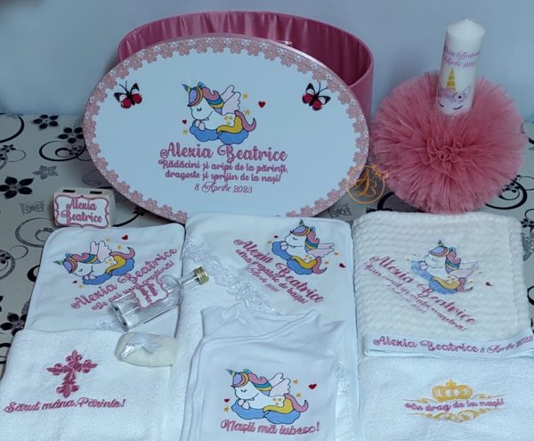 Trusou botez fetita cu unicorn