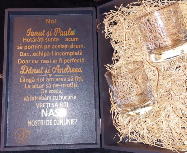 Cutie decorata pentru nasi, mosi, cu pahare - imagine 23