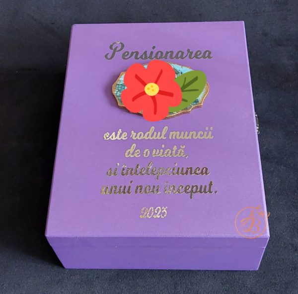 Cutie eleganta mica pentru pensionare - imagine 4