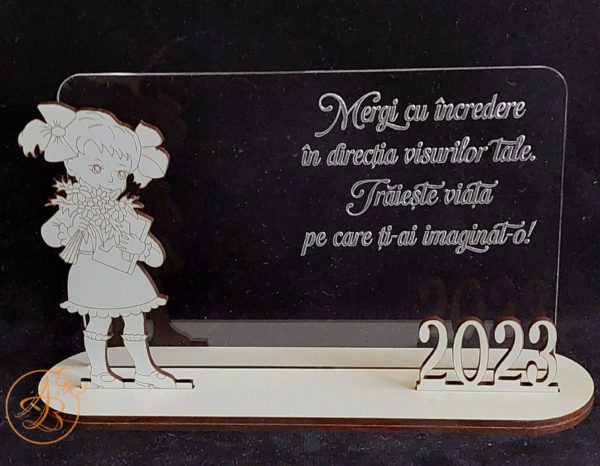 Trofeu cu fetita, baietel sau bufnita - imagine 21