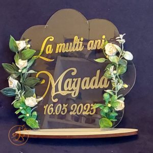 Cadou plexiglass, decorat cu flori