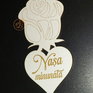Cocarde gravate pentru nasi