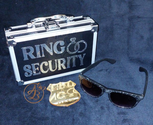 Security Ring Box - cutie metalica pentru verighete