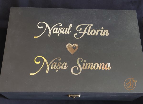 Cutie decorata pentru nas, 50 ani - imagine 6