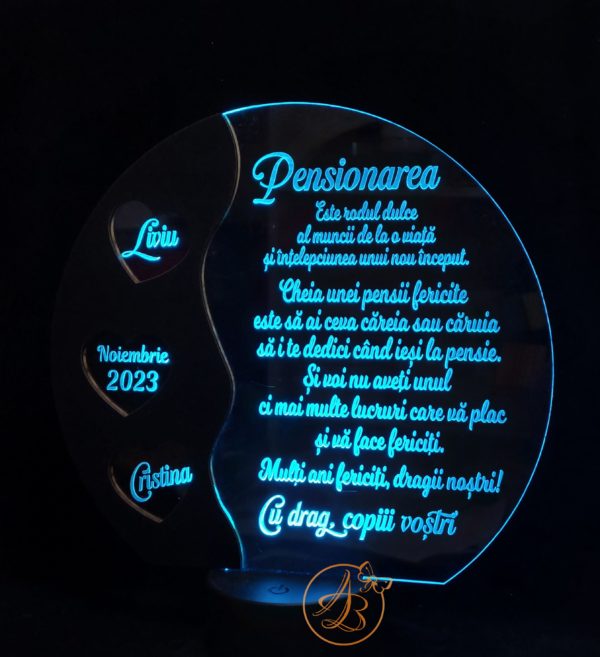 Trofeu rotund cu inimioare, cadou pensionare - imagine 6