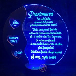 Trofeu rotund cu inimioare, cadou pensionare