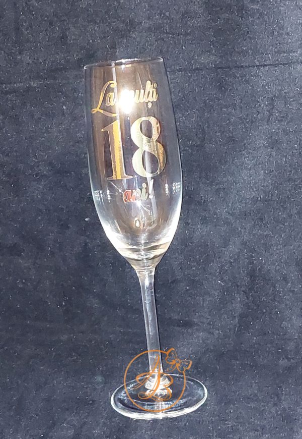 Pahar elegant pentru majorat - imagine 2