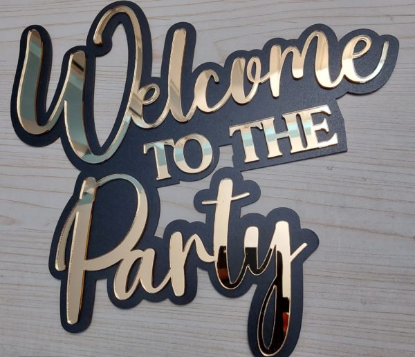 Panou negru cu auriu 'Welcome to the Party' - imagine 2