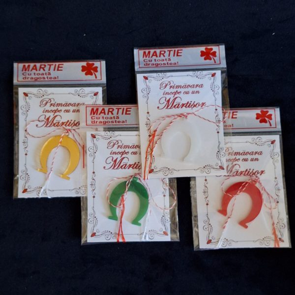 Martisor plexiglas colorat potcoava - imagine 10