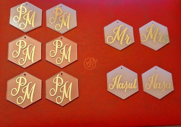 Insigne plexiglass cu text auriu - imagine 10