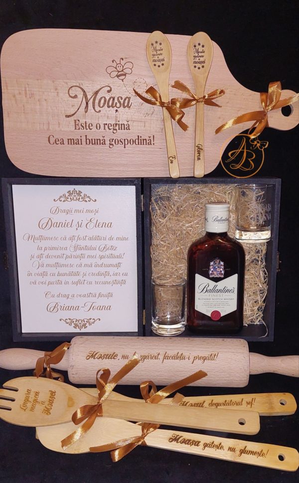 Set cadou nasi sau mosi, cutie si ustensile gravate pentru bucatarie