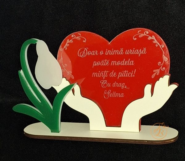 Inimioara cu ghiocel, din plexiglas rosu, verde si transparent - imagine 8