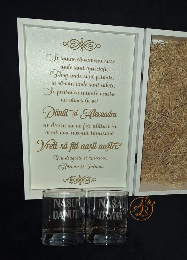 Cutie natur cu placa gravata si doua pahare - imagine 17