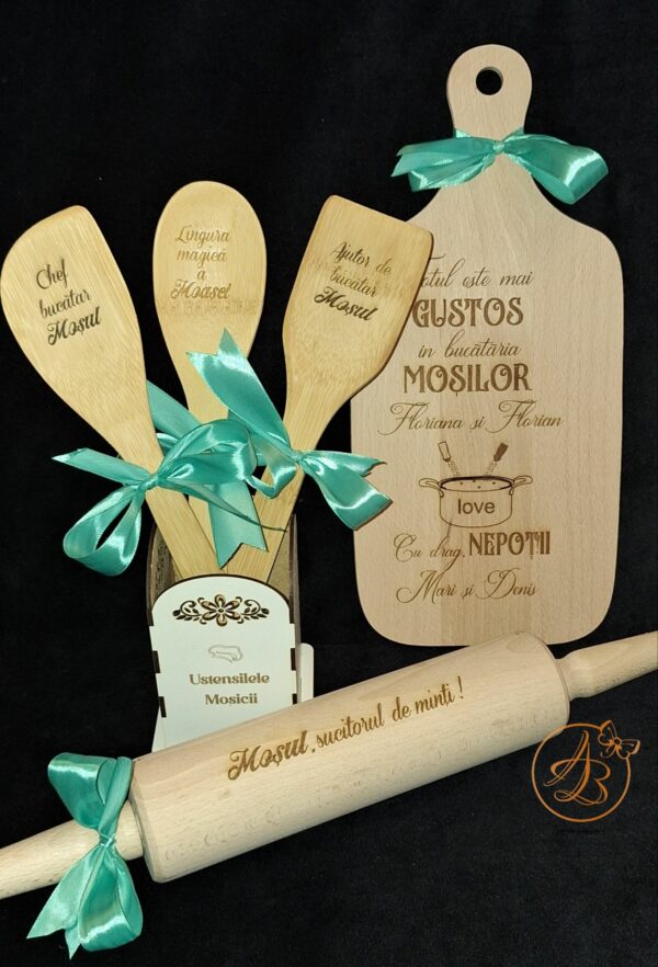 Set gravat in cutie pentru bucatarie, pentru mosi