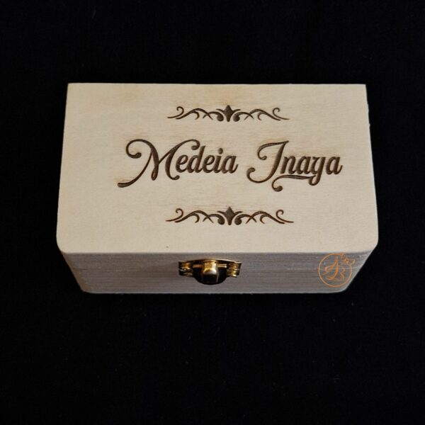 Butoni in cutie personalizata - imagine 13