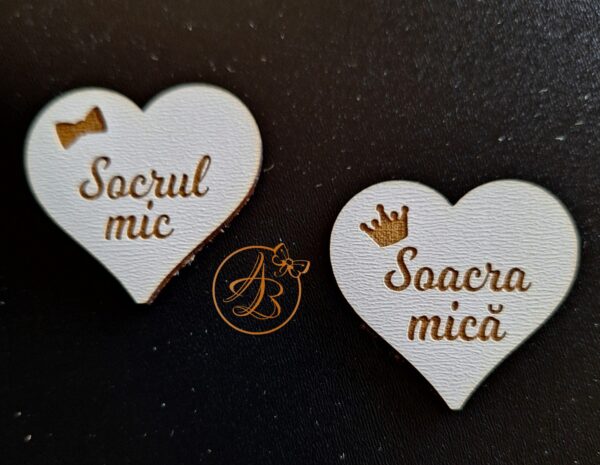 Insigne inimioare din lemn 4cm - imagine 2