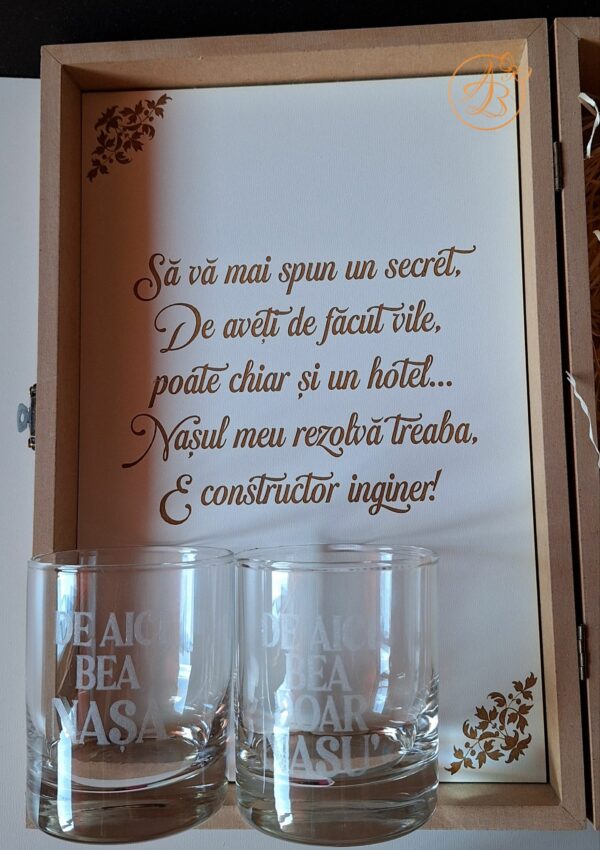 Cutie natur cu placa gravata si doua pahare - imagine 26