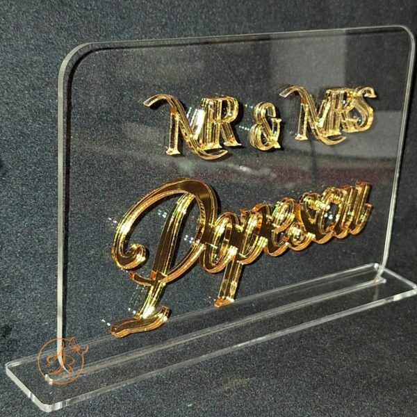 Decor cu nume din oglinda, cu suport plexiglass - imagine 4