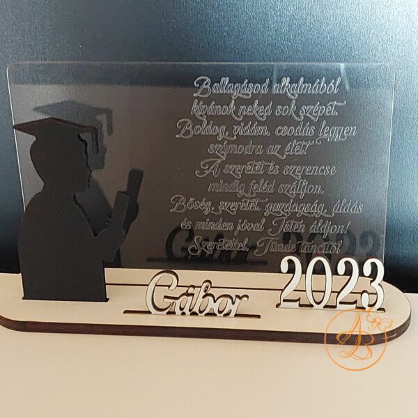 Trofeu plexiglass gravat, cu nume si data