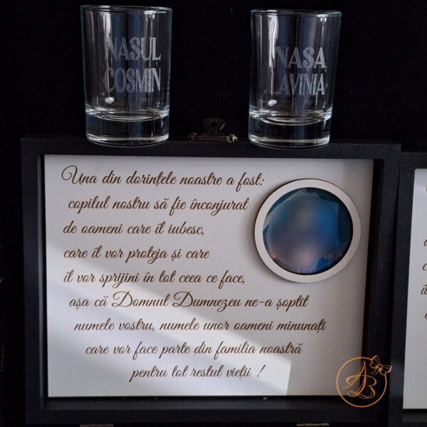 Cadou personalizat pentru nasii de botez cu poza bebe - imagine 17