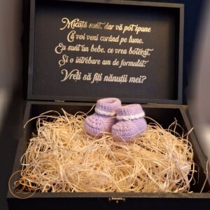 Cutie pentru nasi de botez cu botosei crosetati