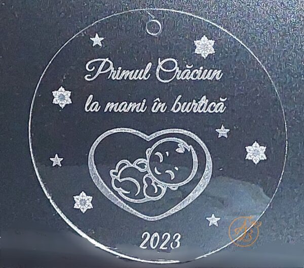 Glob ''Primul Craciun in burtica''