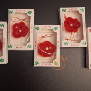 Martisor cu floricele colorate model 2