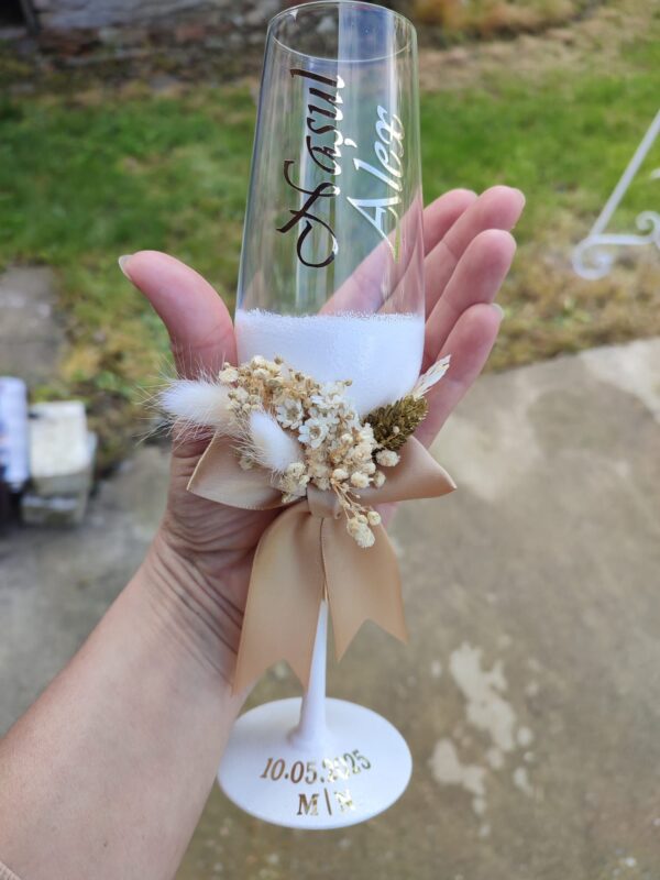 Set 2 pahare cristal, elegante, pentru miri si nasi - imagine 15