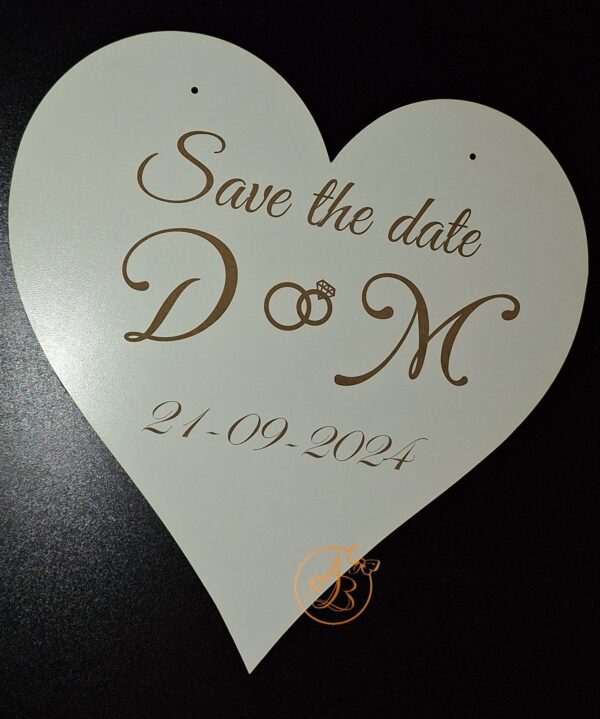 Save the date inimioara - imagine 8