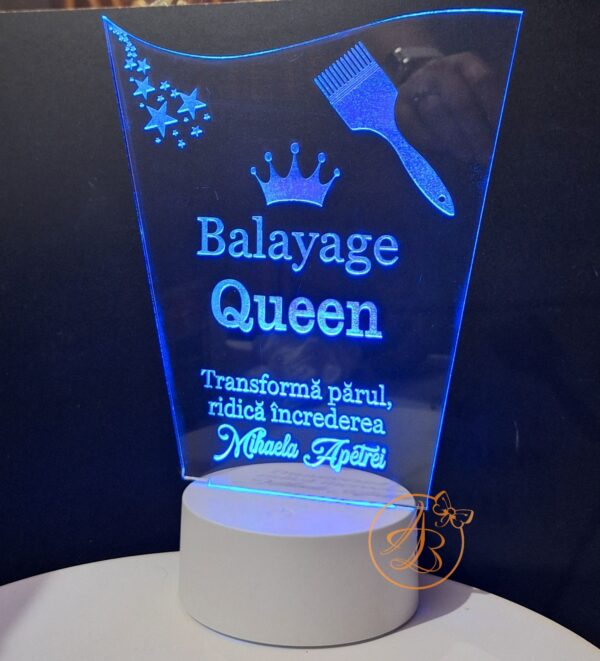 Decor trofeu gravat pentru coafeza - imagine 3