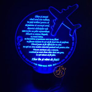 Decor trofeu gravat cu avion pentru pilot