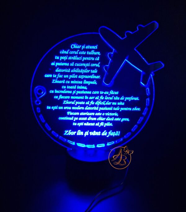Decor trofeu gravat cu avion pentru pilot