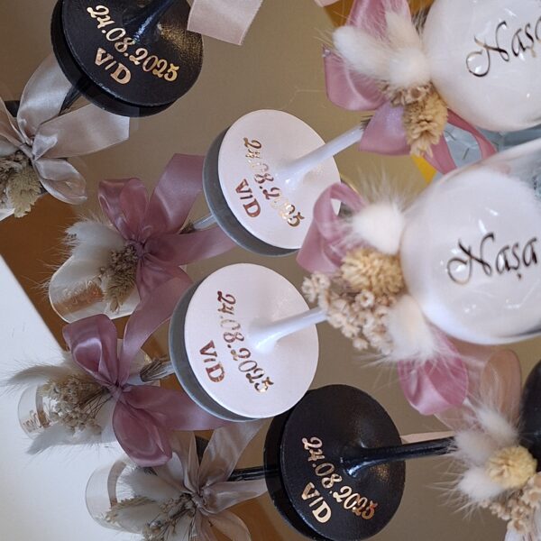 Set 2 pahare cristal, elegante, pentru miri si nasi - imagine 24