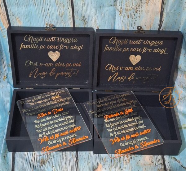 Cutie mica personalizata pentru nasi, cu initiale oglinda si placa plexiglass - imagine 10