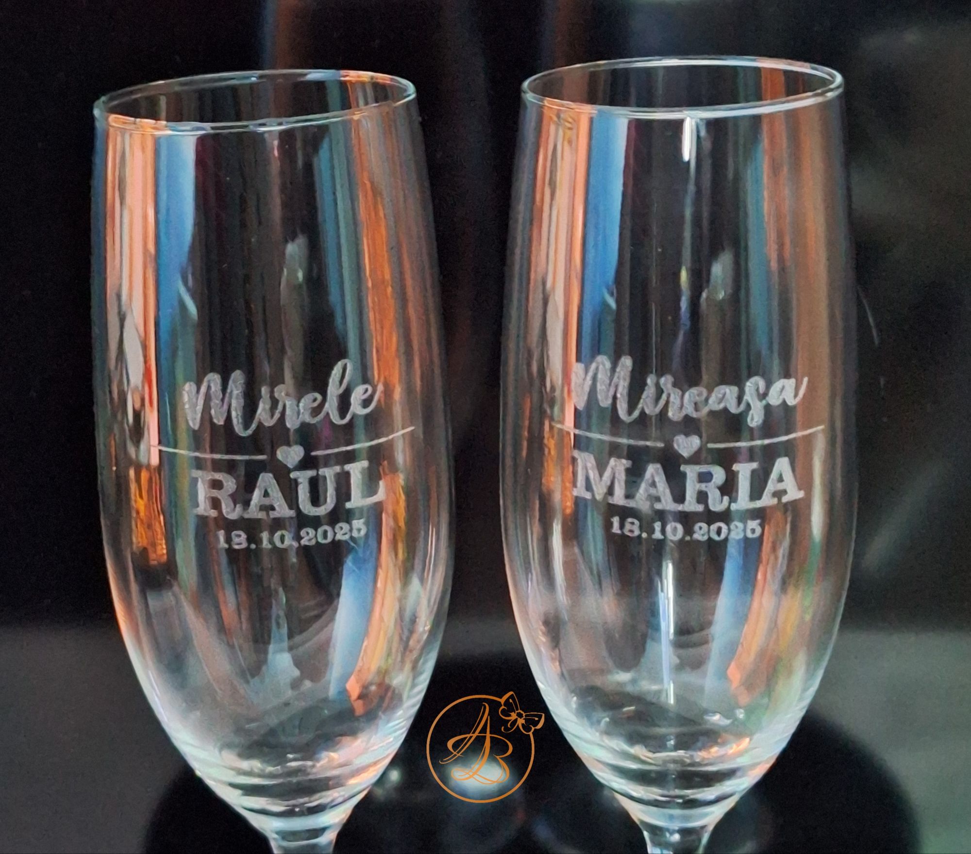 Set 4 pahare gravate pentru miri si nasi, cu nume si data - imagine 5