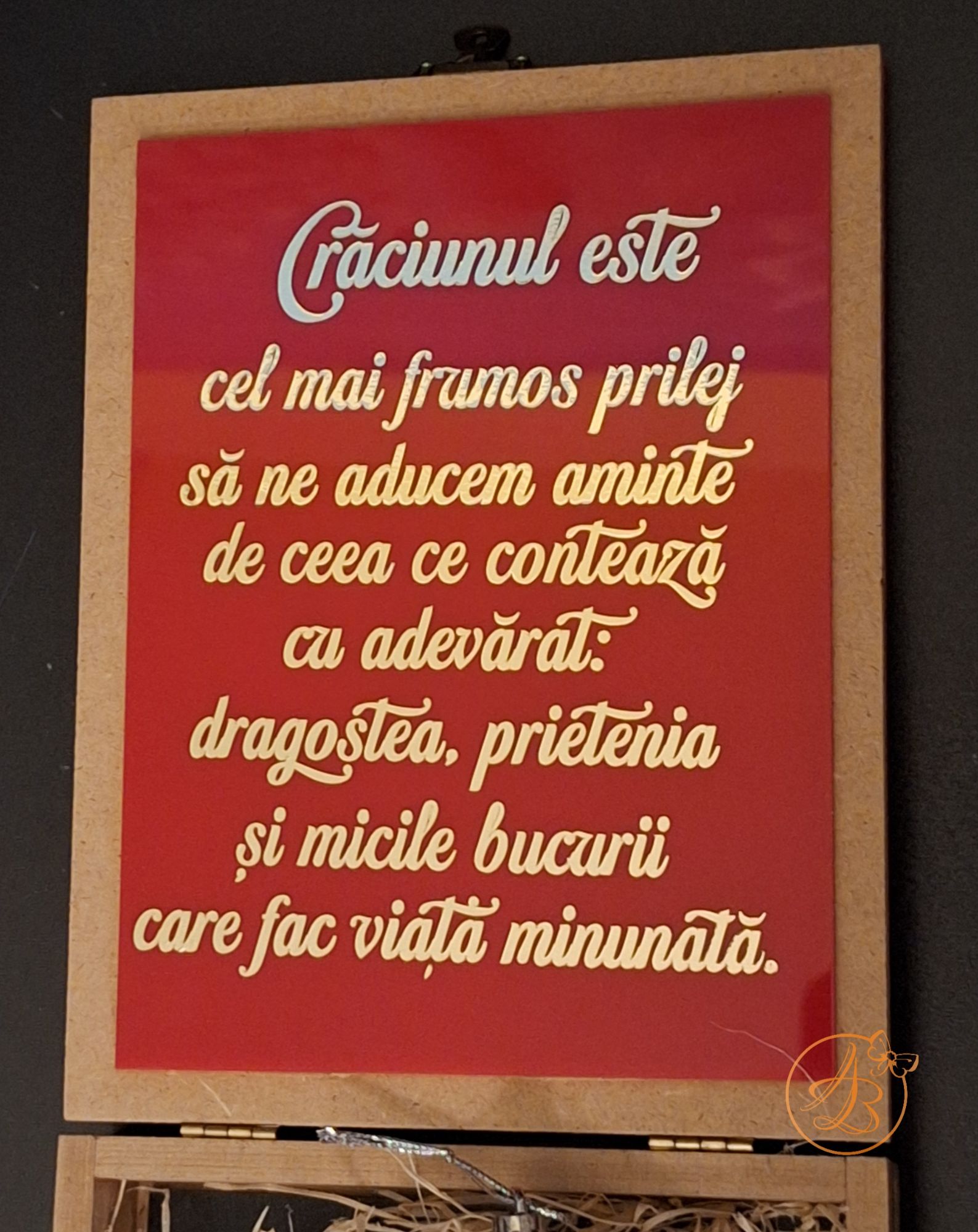 Cutie eleganta rosie cu doua globulete - imagine 2