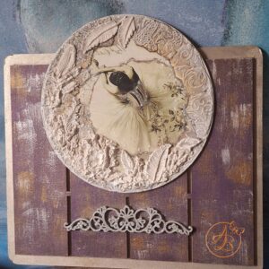 Decor perete cu balerina argintie