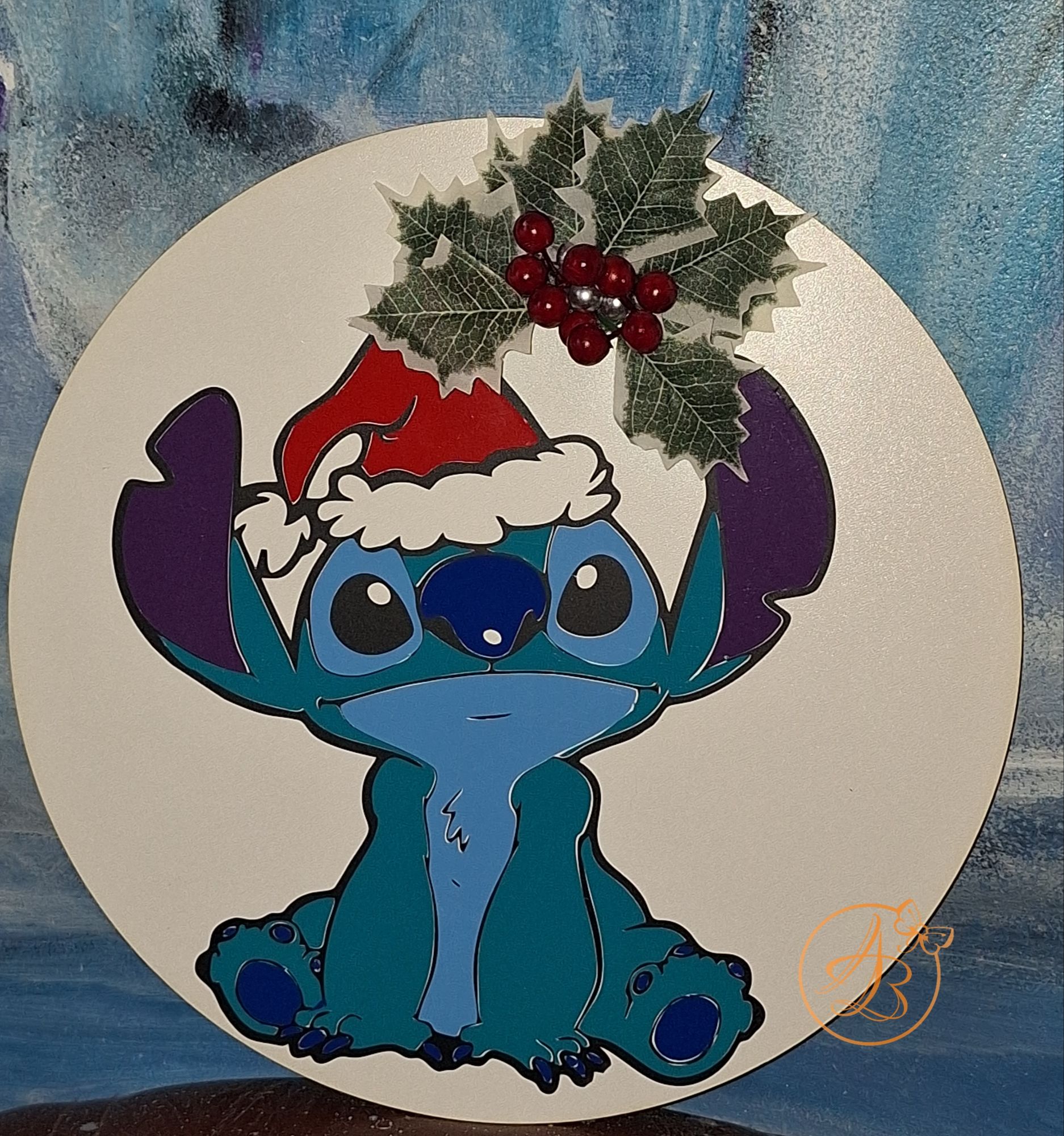 Coronita eleganta pentru Craciun, cu Stitch - imagine 3